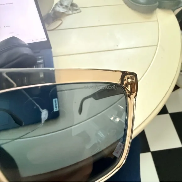Marc Jacobs BrownSunglasses - Picture 2 of 7